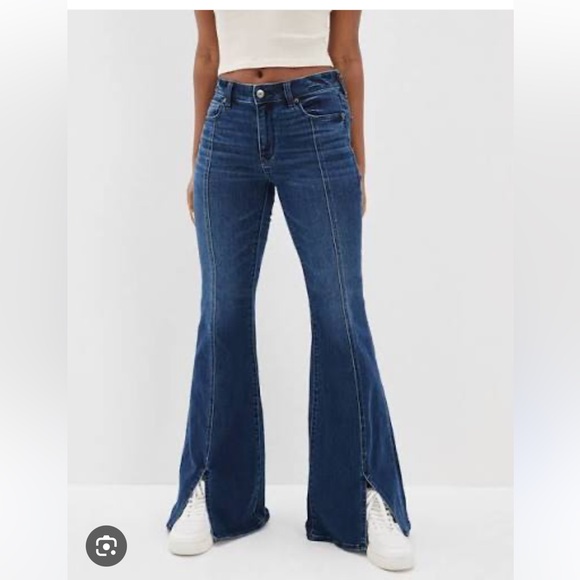 American Eagle Woman's Plus-Size Stretch Festival Flare Jeans Sz 18 - Picture 1 of 16